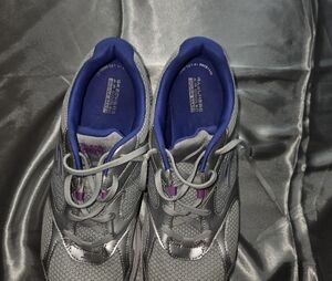SKECHERS GORUN Gray and Purple Athletic Shoes